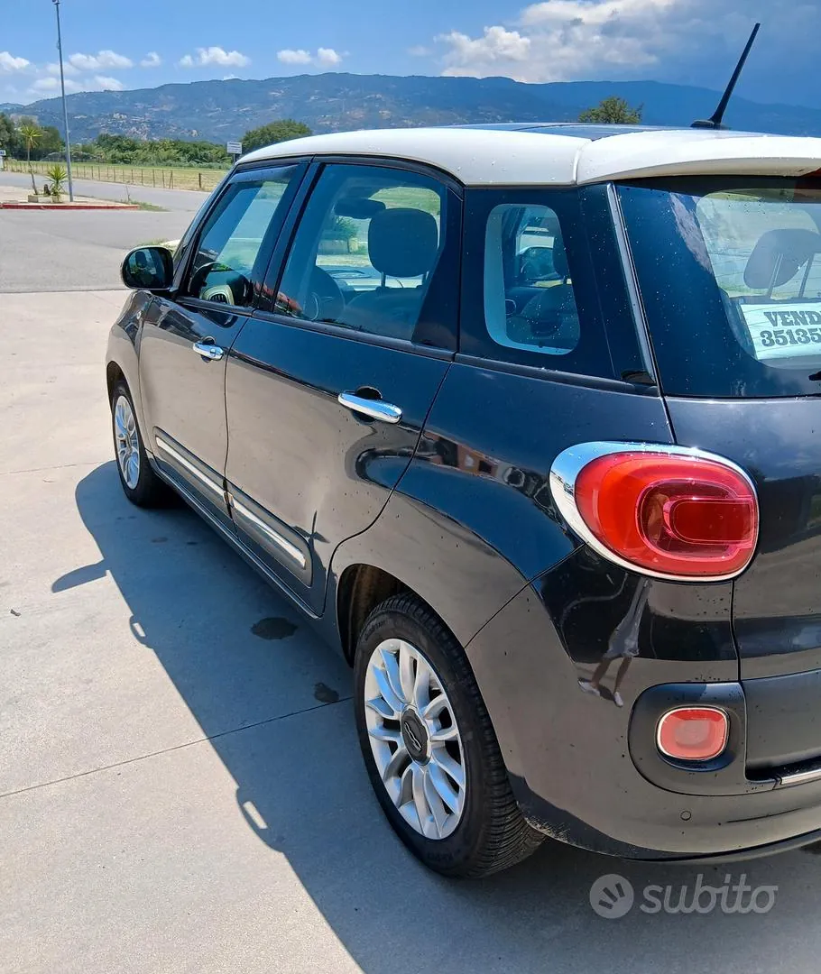 Fiat 500L 2012 photo 4