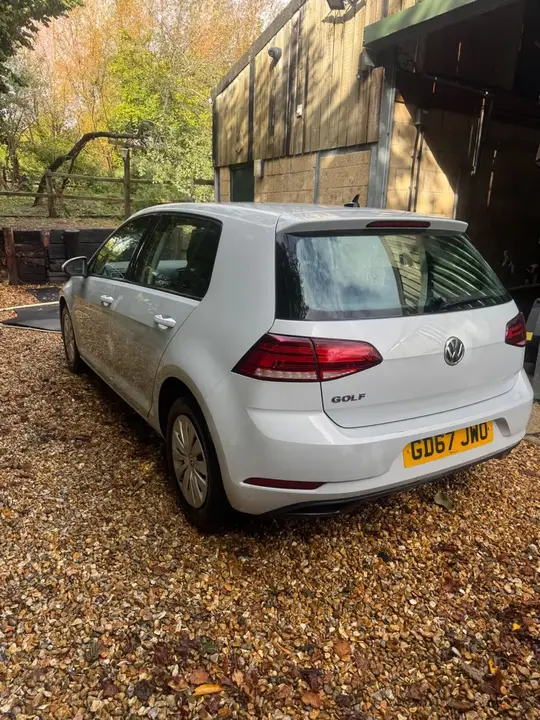 Volkswagen Golf 2018 photo 4