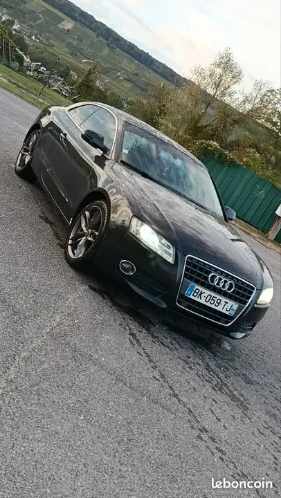 Audi A5 2011 photo 3