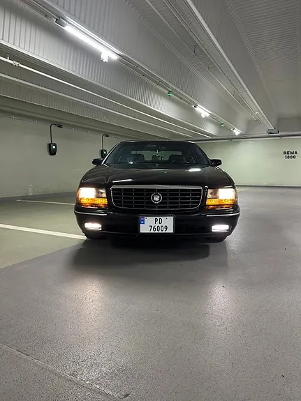 Cadillac Deville 1999 photo 3