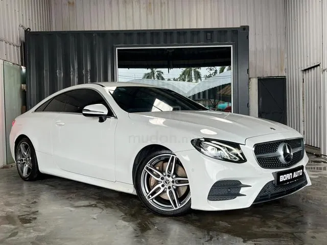 Mercedes-Benz E300