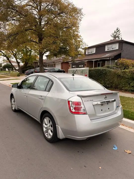 Nissan Sentra 2012 photo 4