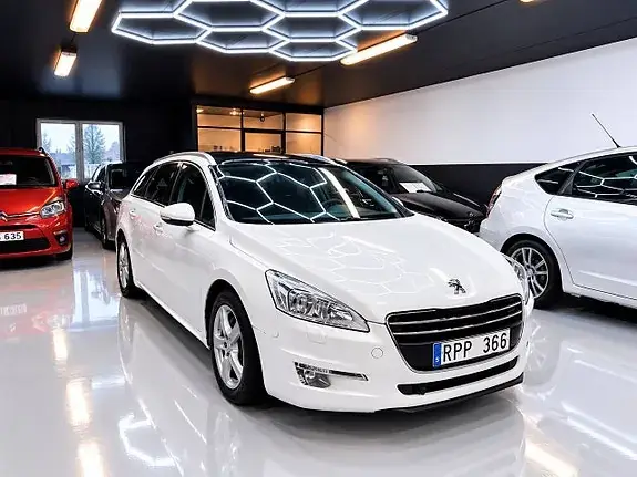 Peugeot 508 2011 photo 2
