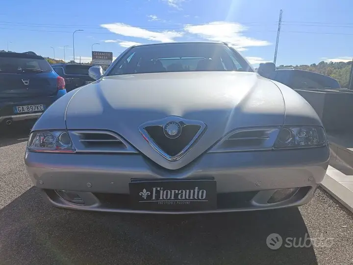 Alfa Romeo 166