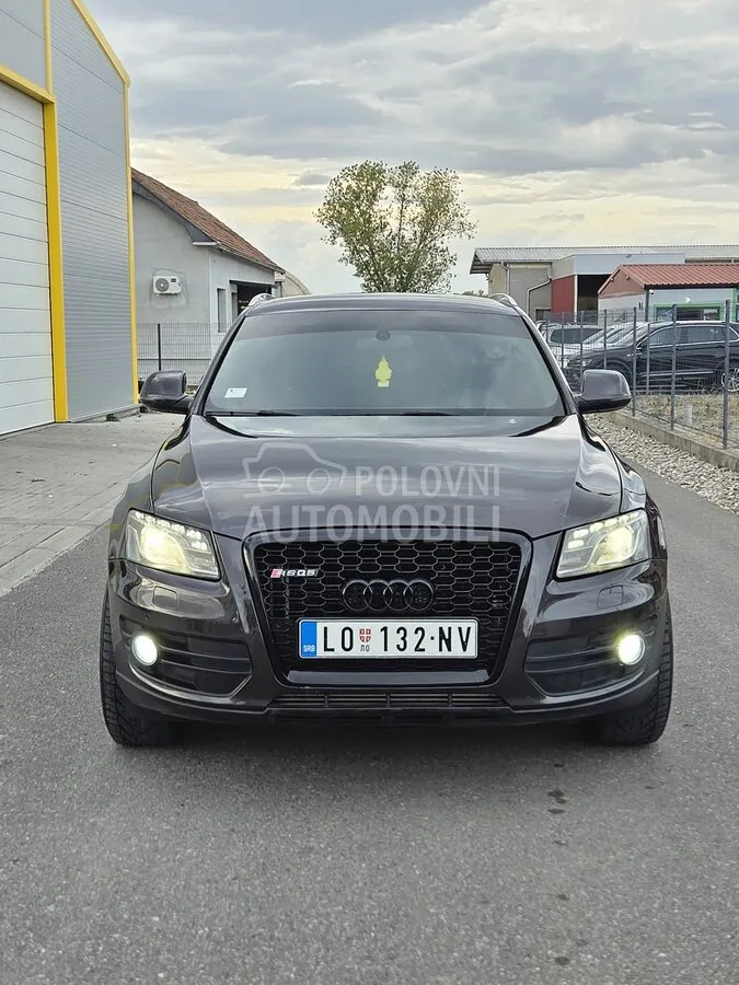 Audi Q5 2009 photo 2