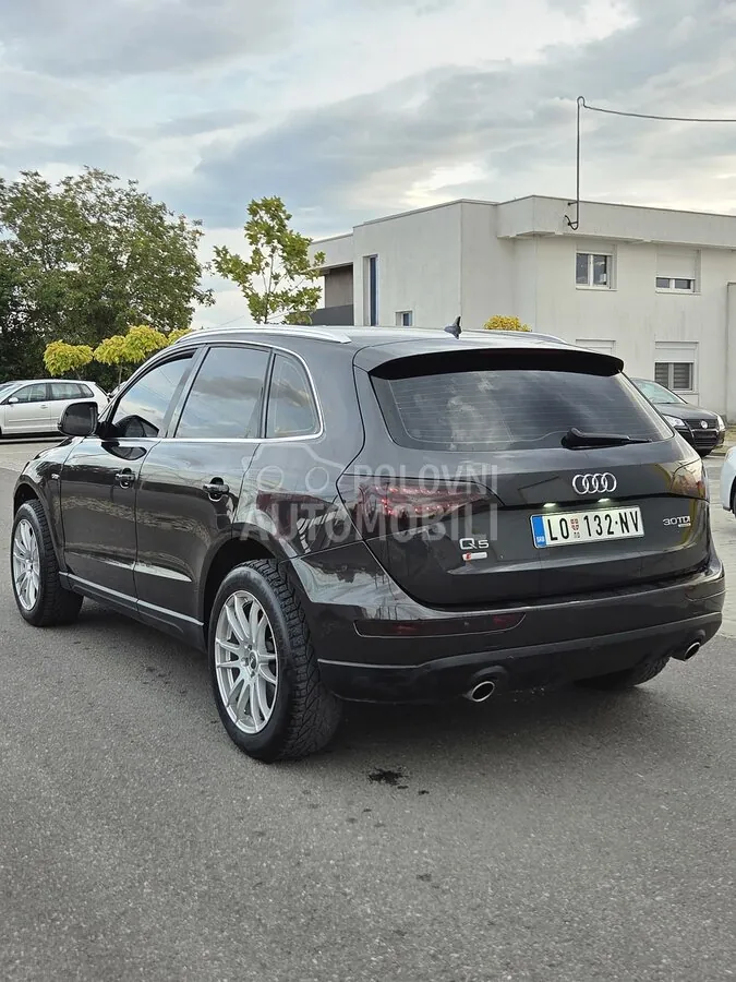 Audi Q5 2009 photo 5