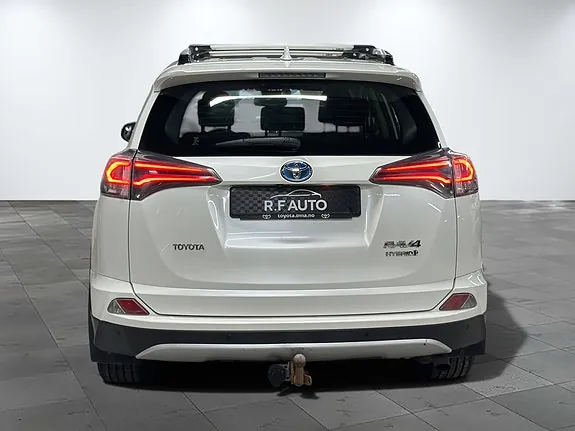 Toyota Rav4 2016 photo 4