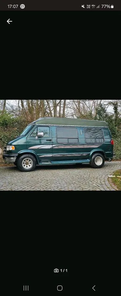 Dodge Ram Van