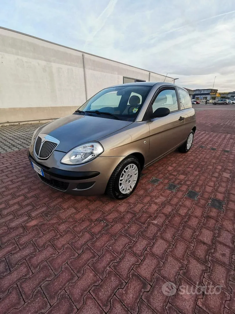 Lancia Ypsilon 2005 photo 3