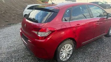 Citroen C4 2014 photo 3