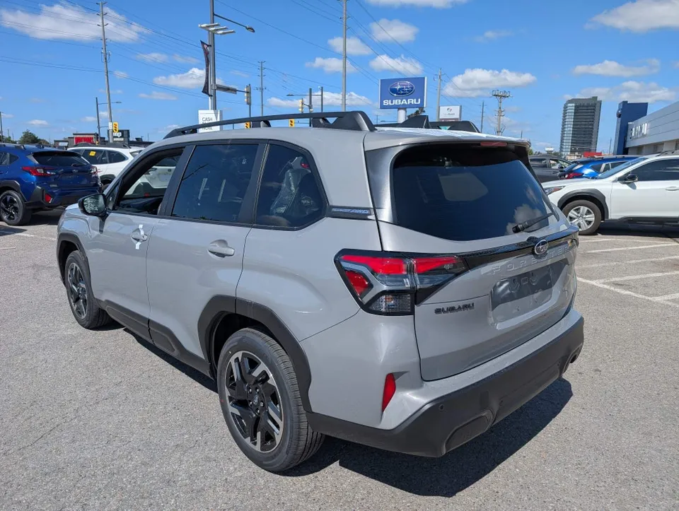 Subaru Forester 2026 photo 2