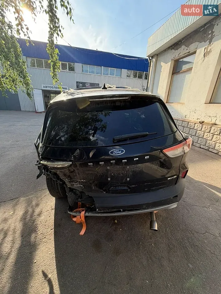 Ford Escape 2022 photo 4