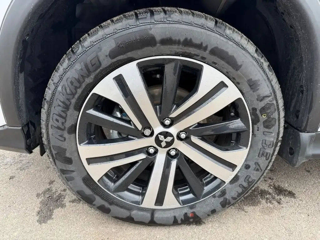 Mitsubishi Rvr 2026 photo 4