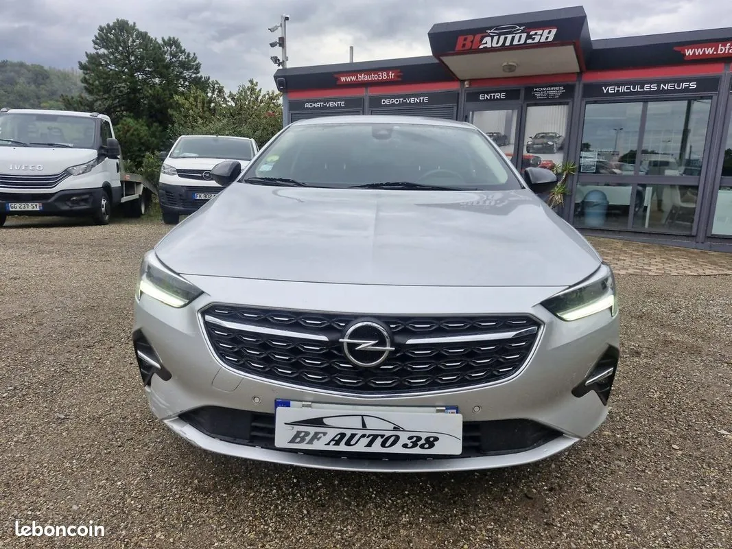 Opel Insignia 2021 photo 2
