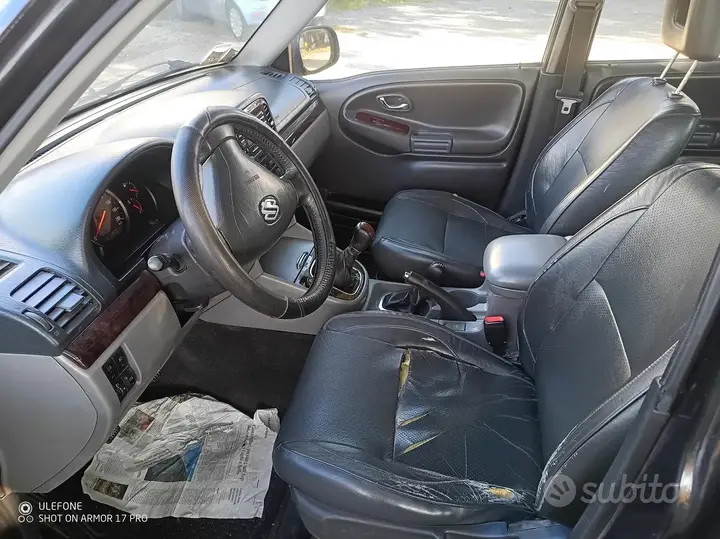 Suzuki Grand Vitara 2005 photo 3