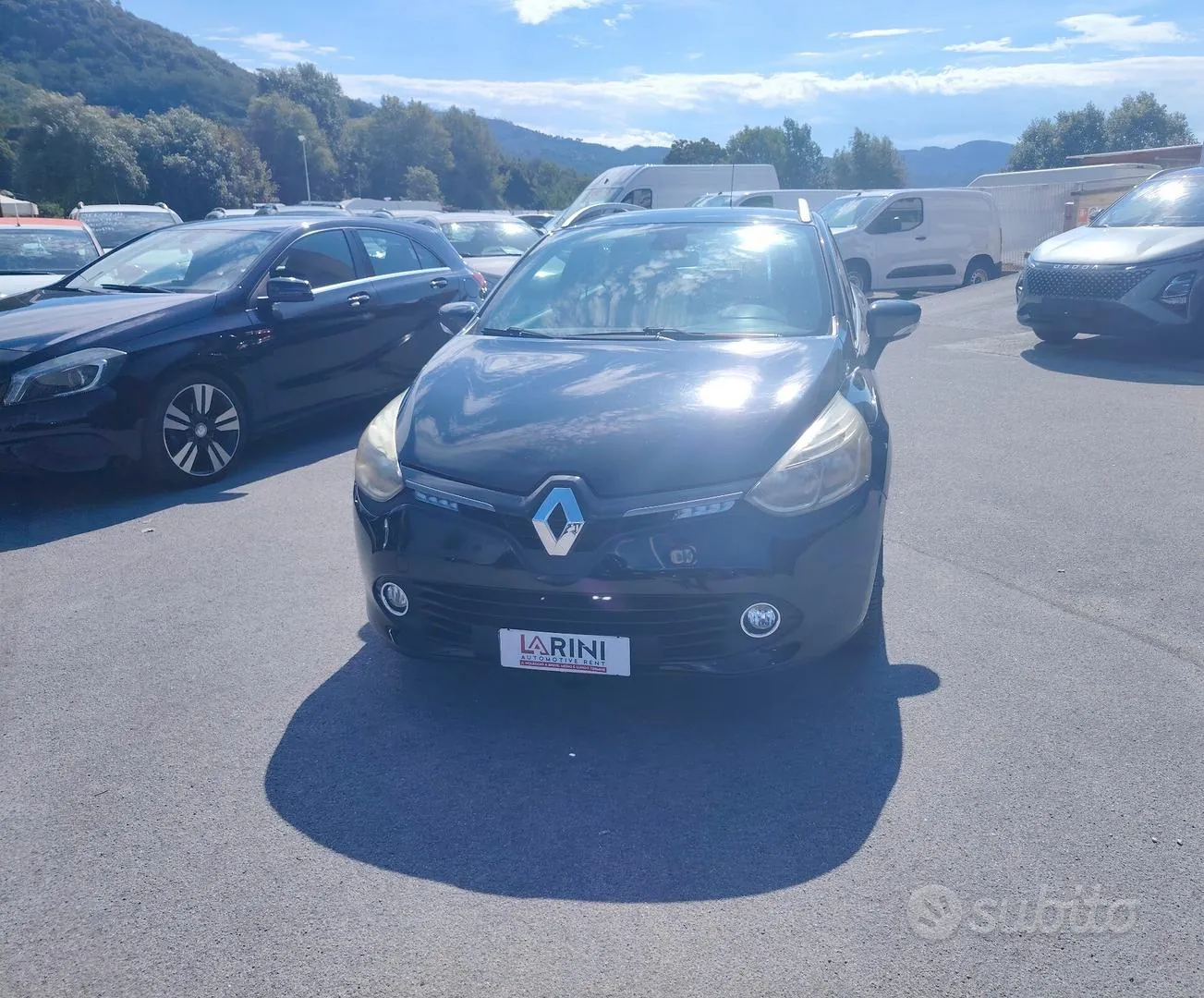 Renault Clio 2015 photo 2