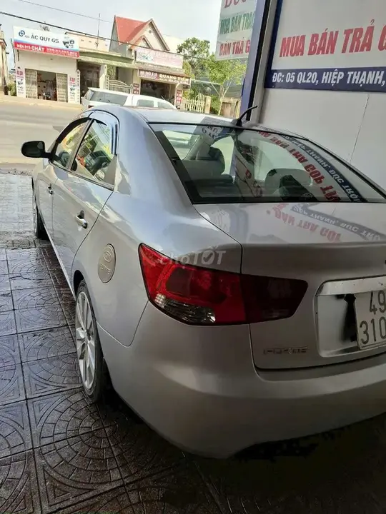 Kia Forte 2012 photo 3