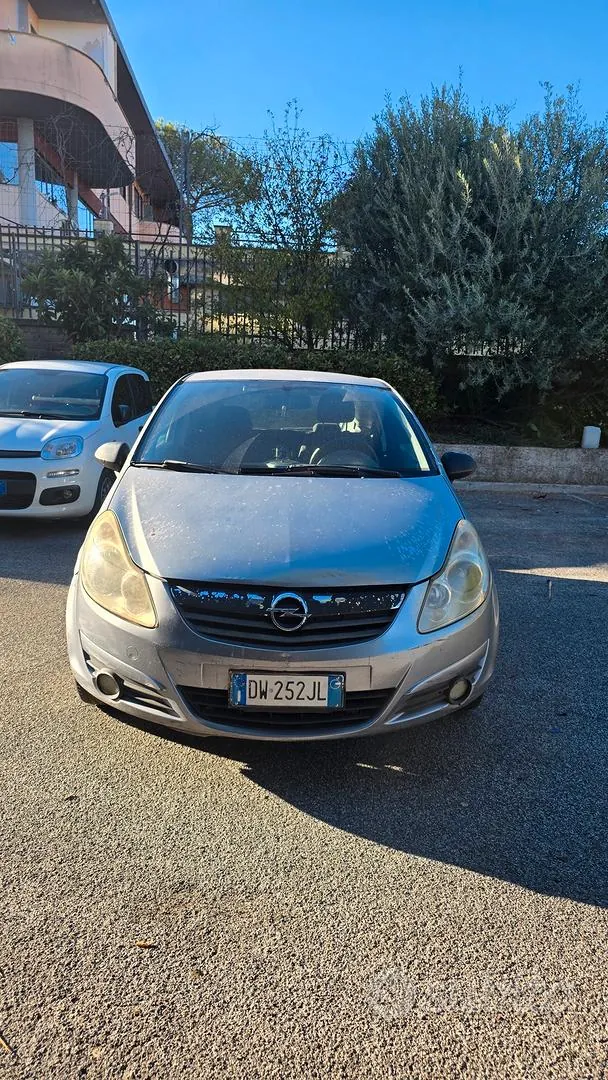 Opel Corsa 2009 photo 4
