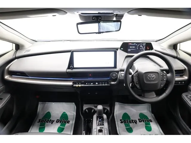 Toyota Prius Z 2025 photo 4