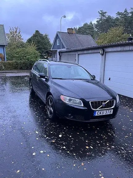 Volvo V70 2008 photo 2