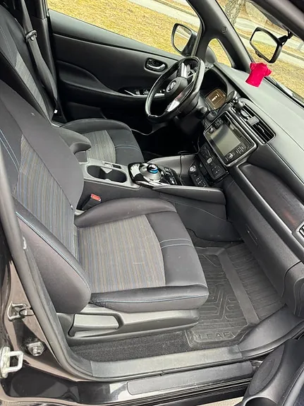 Nissan Leaf 2018 photo 3