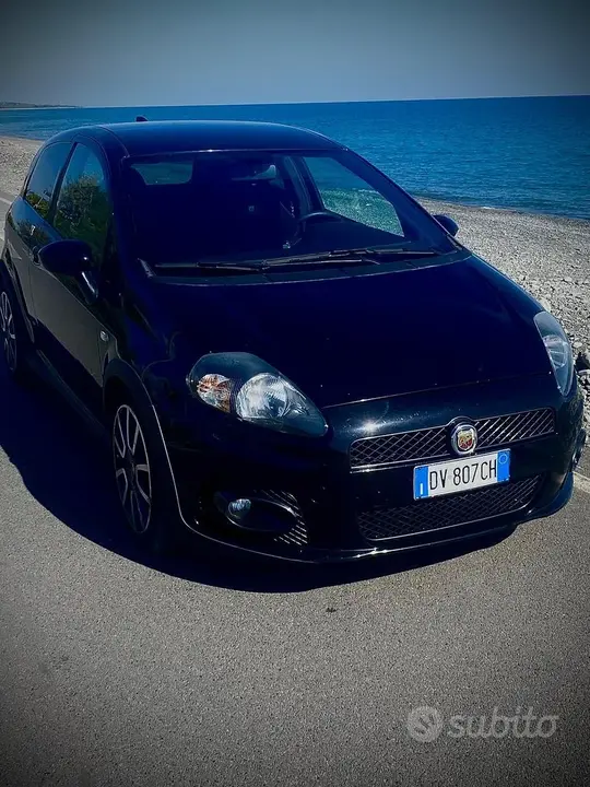 Abarth Grande Punto 2009 photo 3