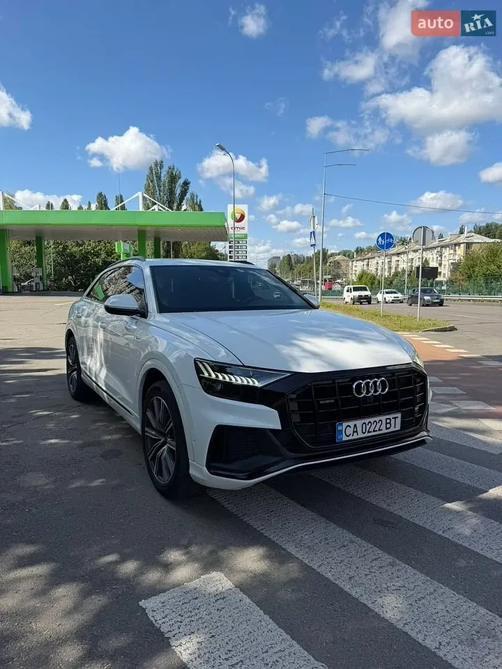 Audi Q8 2020 photo 5
