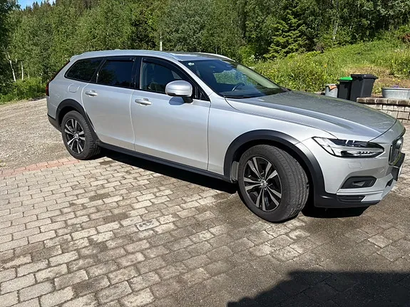 Volvo V90 Cross Country 2022 photo 3