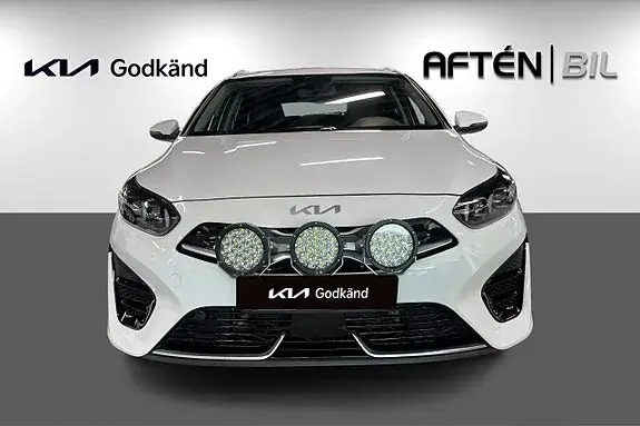 Kia Ceed 2024 photo 3
