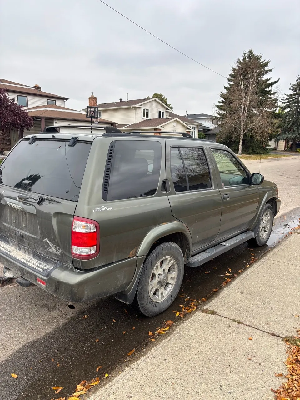 Nissan Pathfinder 2004 photo 2