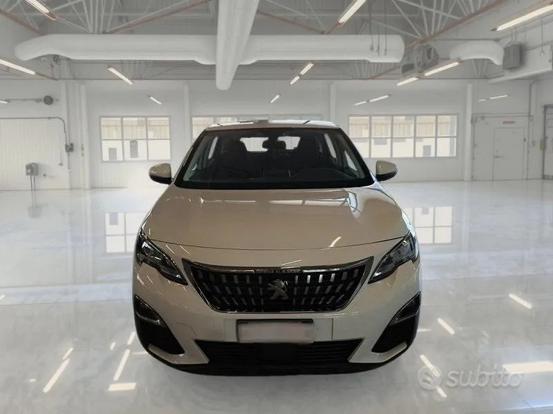 Peugeot 3008 2020 photo 2