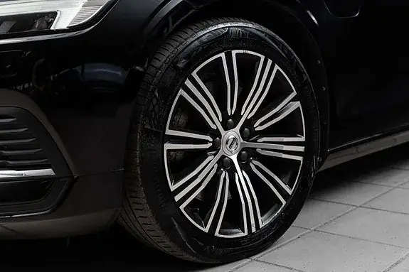 Volvo V60 2022 photo 3