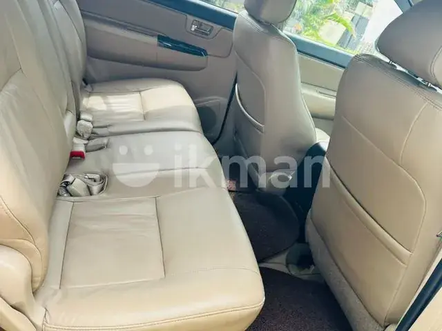 Toyota Fortuner 2013 photo 4