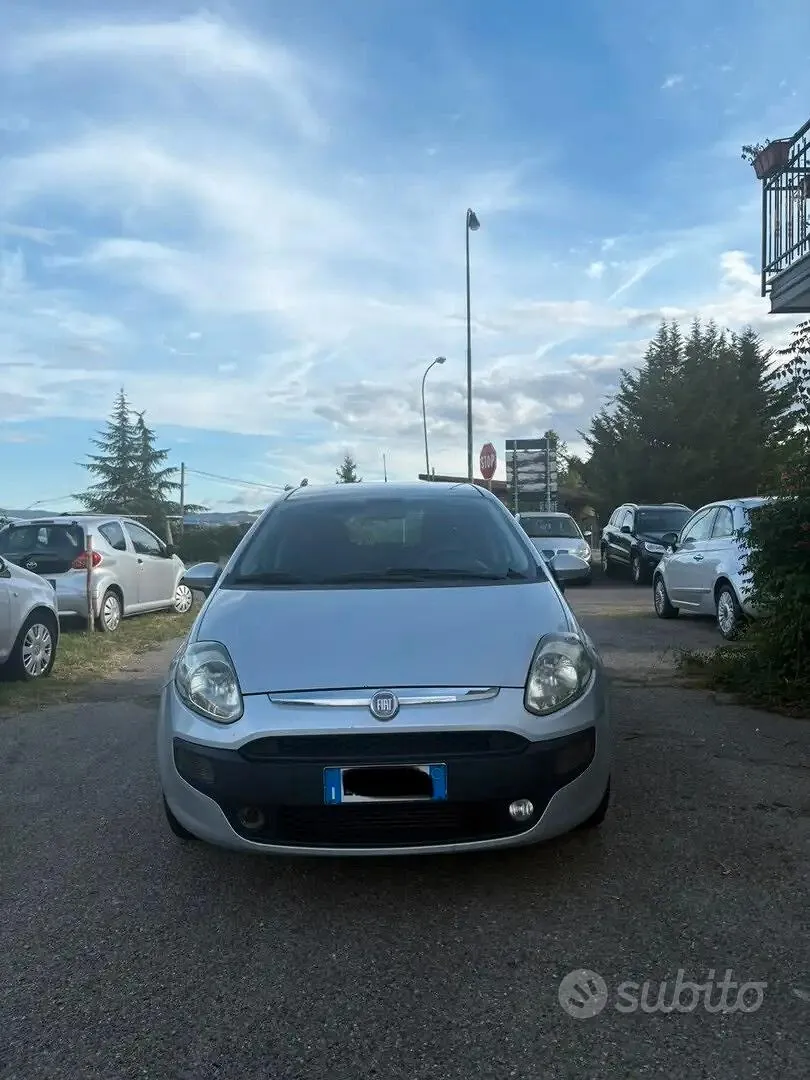 Fiat Punto Evo 2011 photo 3