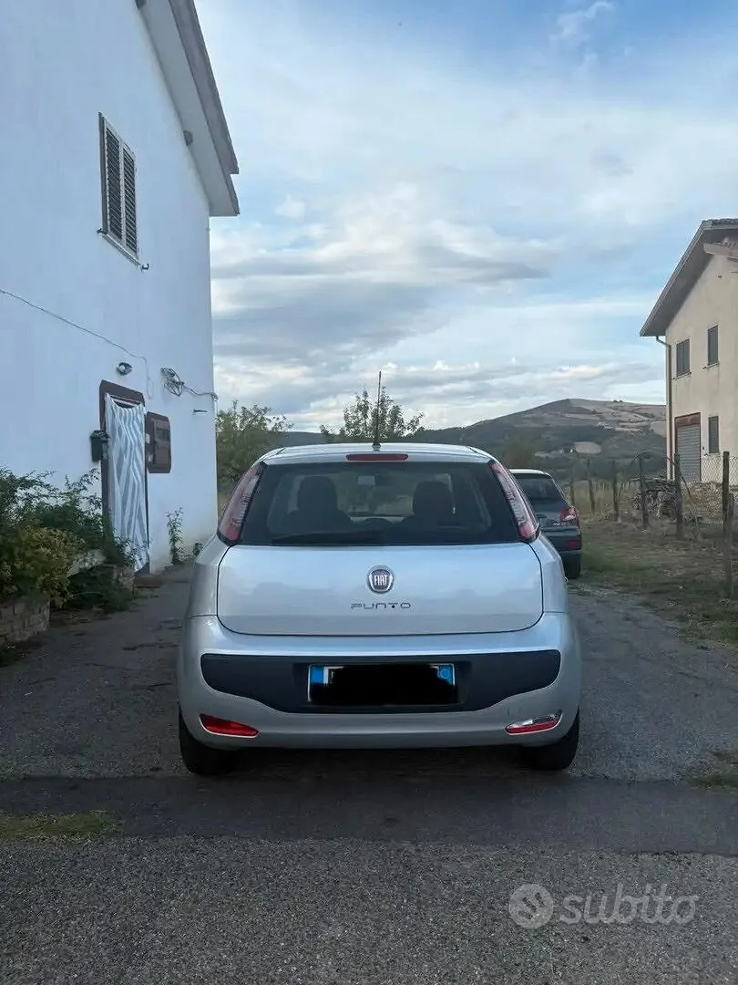 Fiat Punto Evo 2011 photo 5