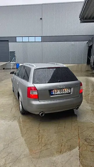 Audi A4 2001 photo 3