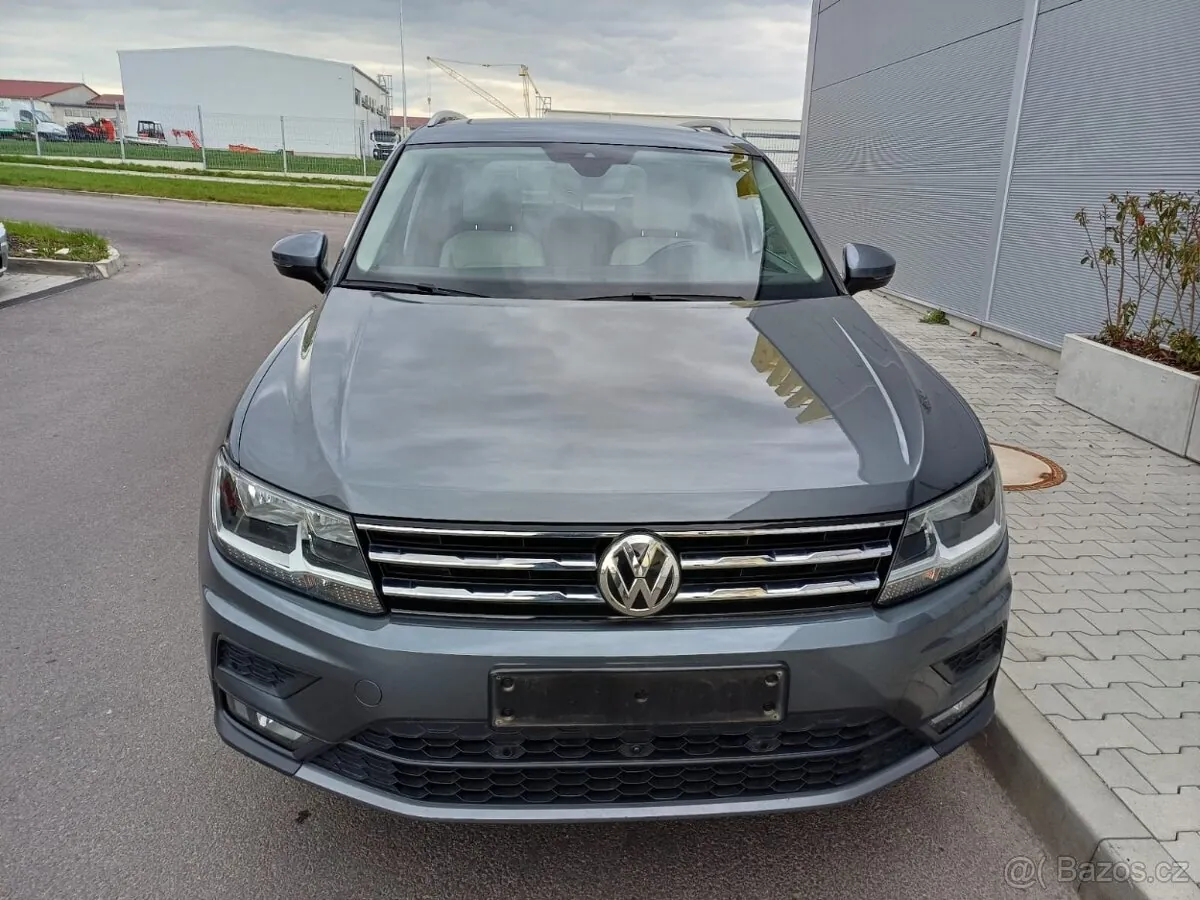 Volkswagen Touran 2020 photo 3