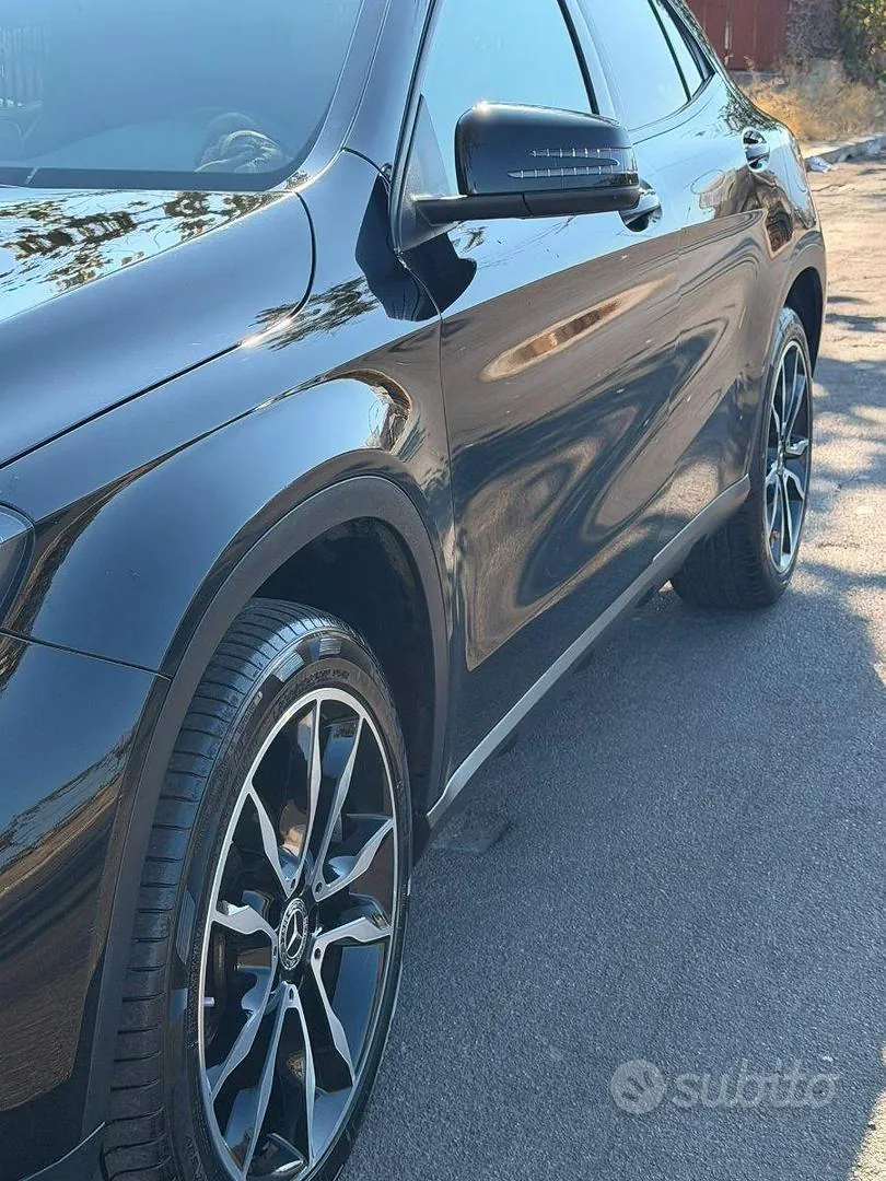 Mercedes-Benz Gla 2017 photo 3