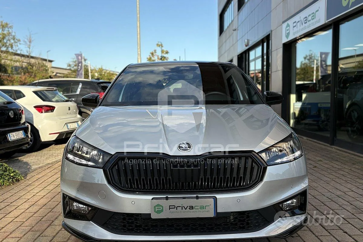 Skoda Fabia 2024 photo 2