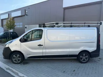 Nissan Nv 300 2017 photo 3