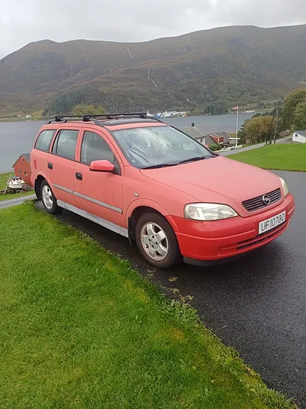 Opel Astra 2000 photo 2