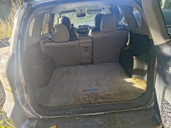 Toyota Rav4 2014 photo 4