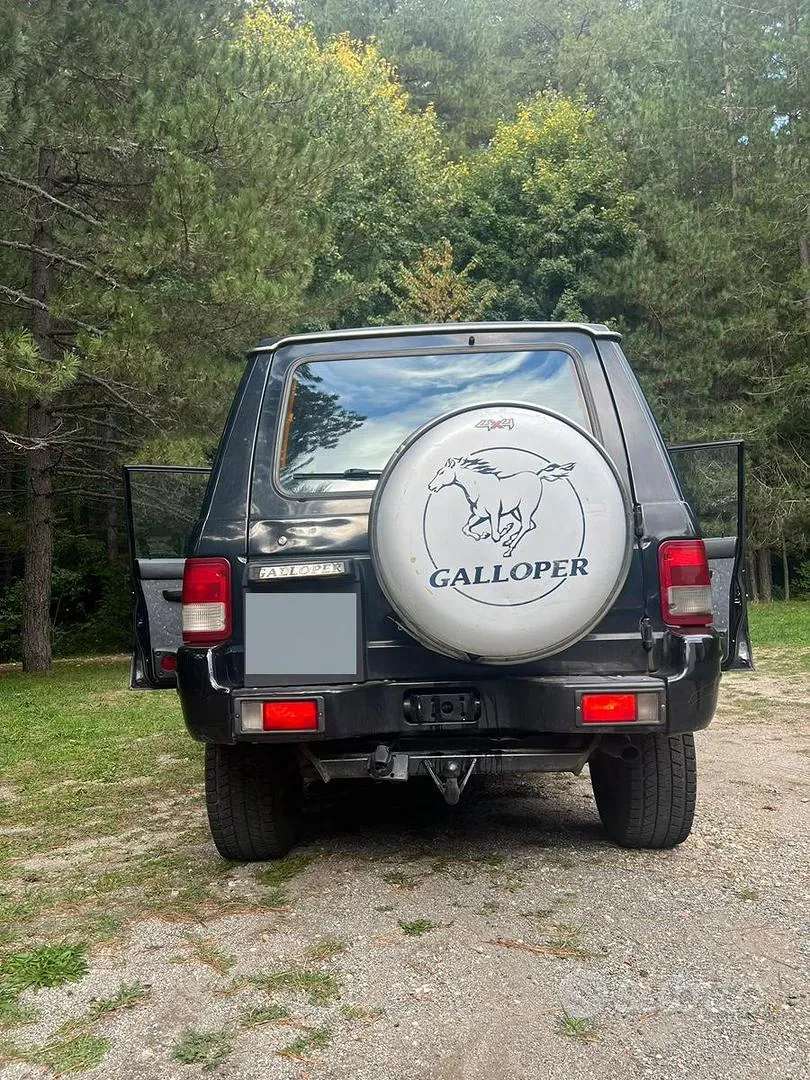 Hyundai Galloper 2004 photo 2