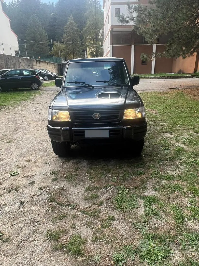 Hyundai Galloper