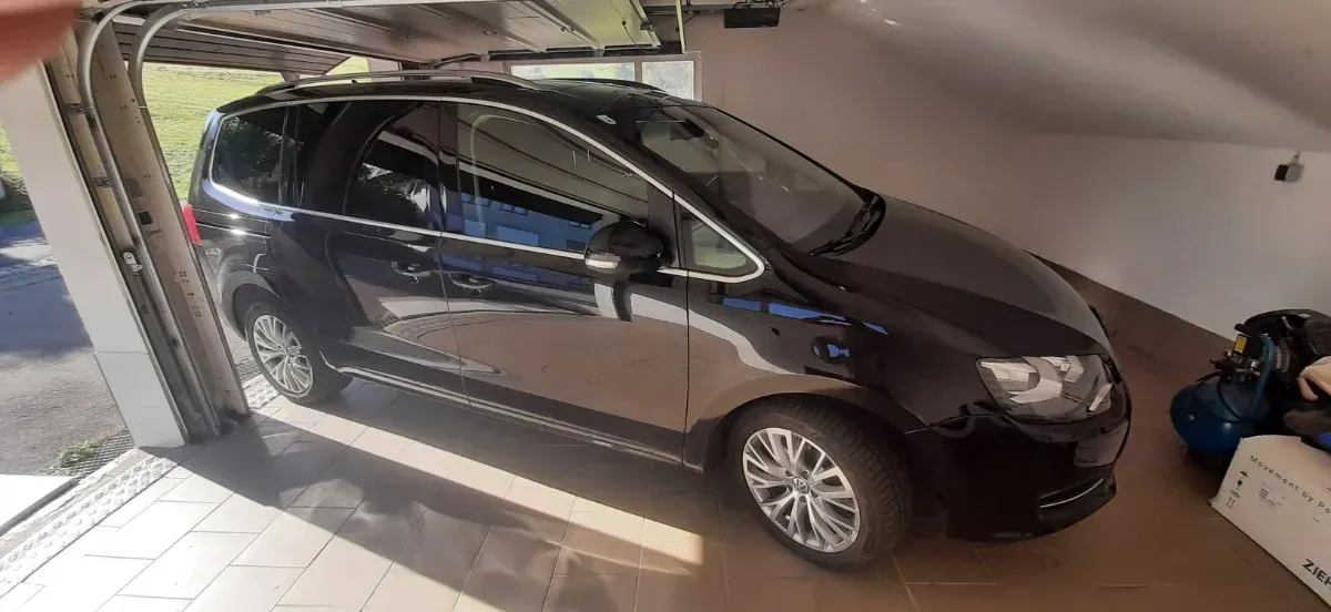 Volkswagen Sharan 2012 photo 3