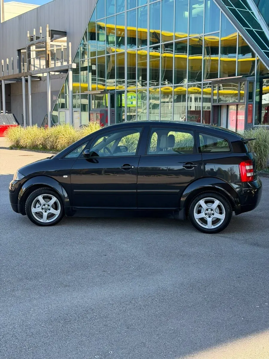 Audi A2