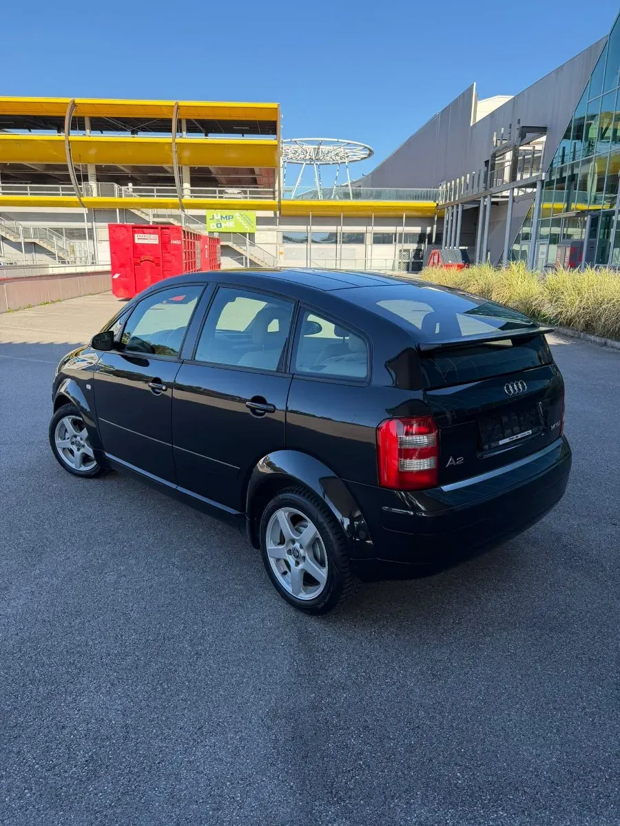 Audi A2 2002 photo 2