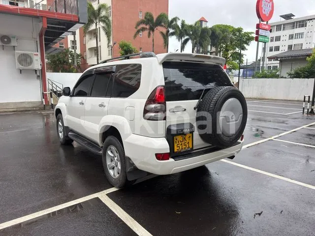 Toyota Land Cruiser Prado 2004 photo 5