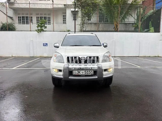 Toyota Land Cruiser Prado 2004 photo 2