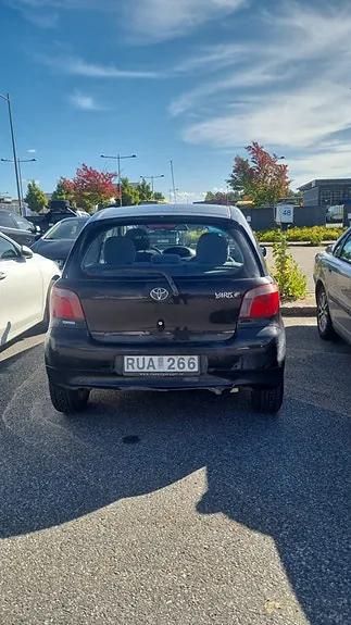 Toyota Yaris 2001 photo 3